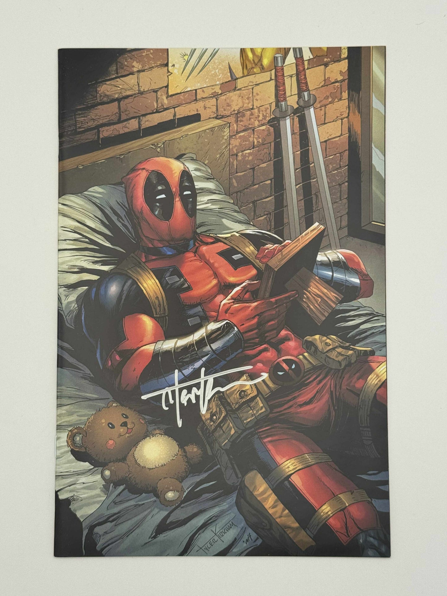 DEADPOOL & WOLVERINE WWIII #1 SIGNED Kirkham Unknown EXCL Virgin w/COA